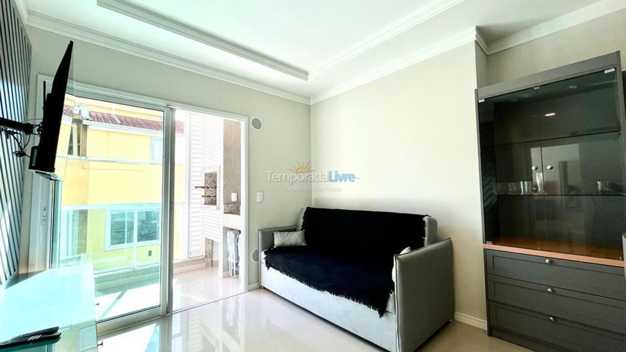 Apartment for vacation rental in Bombinhas (Praia de Bombas)