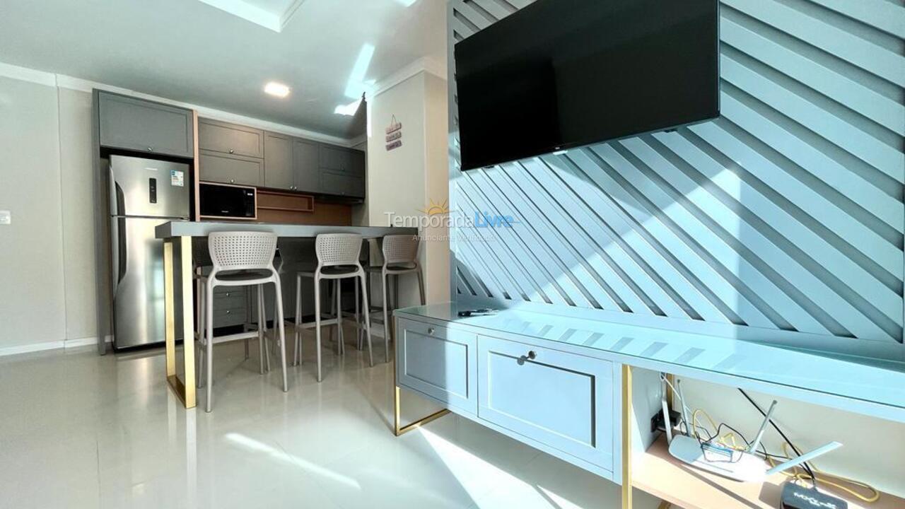 Apartment for vacation rental in Bombinhas (Praia de Bombas)