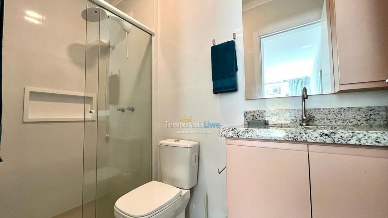 Apartment for vacation rental in Bombinhas (Praia de Bombas)