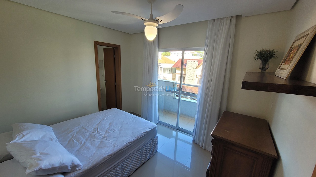 Apartamento para aluguel de temporada em Bombinhas (Praia de Bombas)