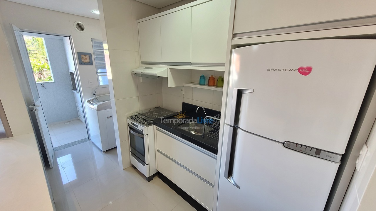 Apartamento para aluguel de temporada em Bombinhas (Praia de Bombas)