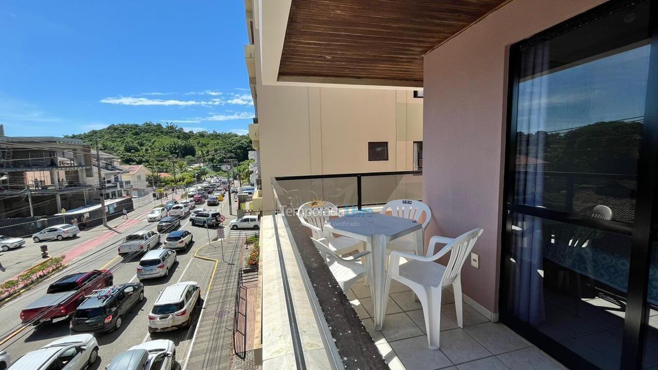 Apartamento para alquiler de vacaciones em Bombinhas (Praia de Bombas)