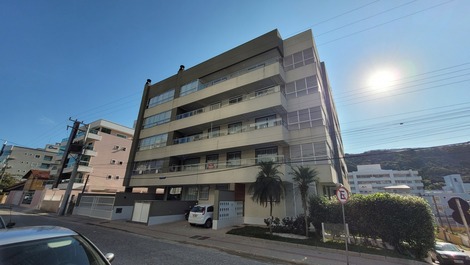 Apartment with 1 bedroom in Praia de Bombas