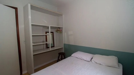 Triplex a poucos metros do mar para 8 pessoas