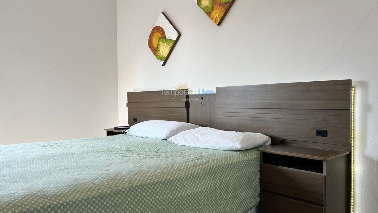 Apartamento para aluguel de temporada em Bombinhas (Praia de Bombas)