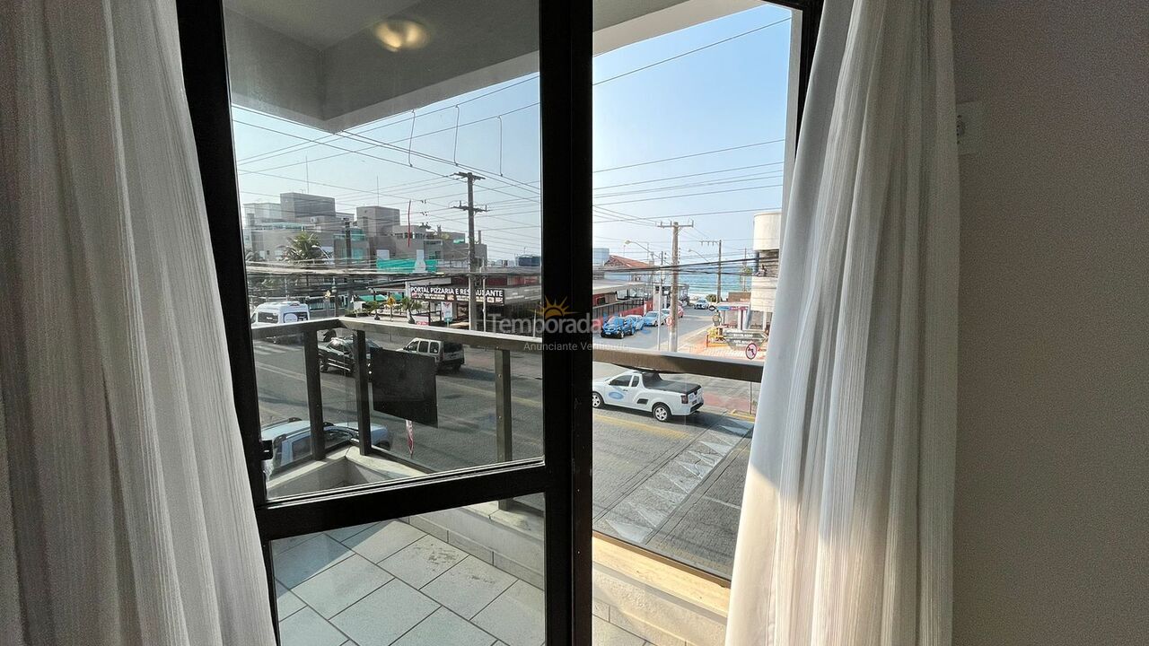 Apartamento para aluguel de temporada em Bombinhas (Praia de Bombas)