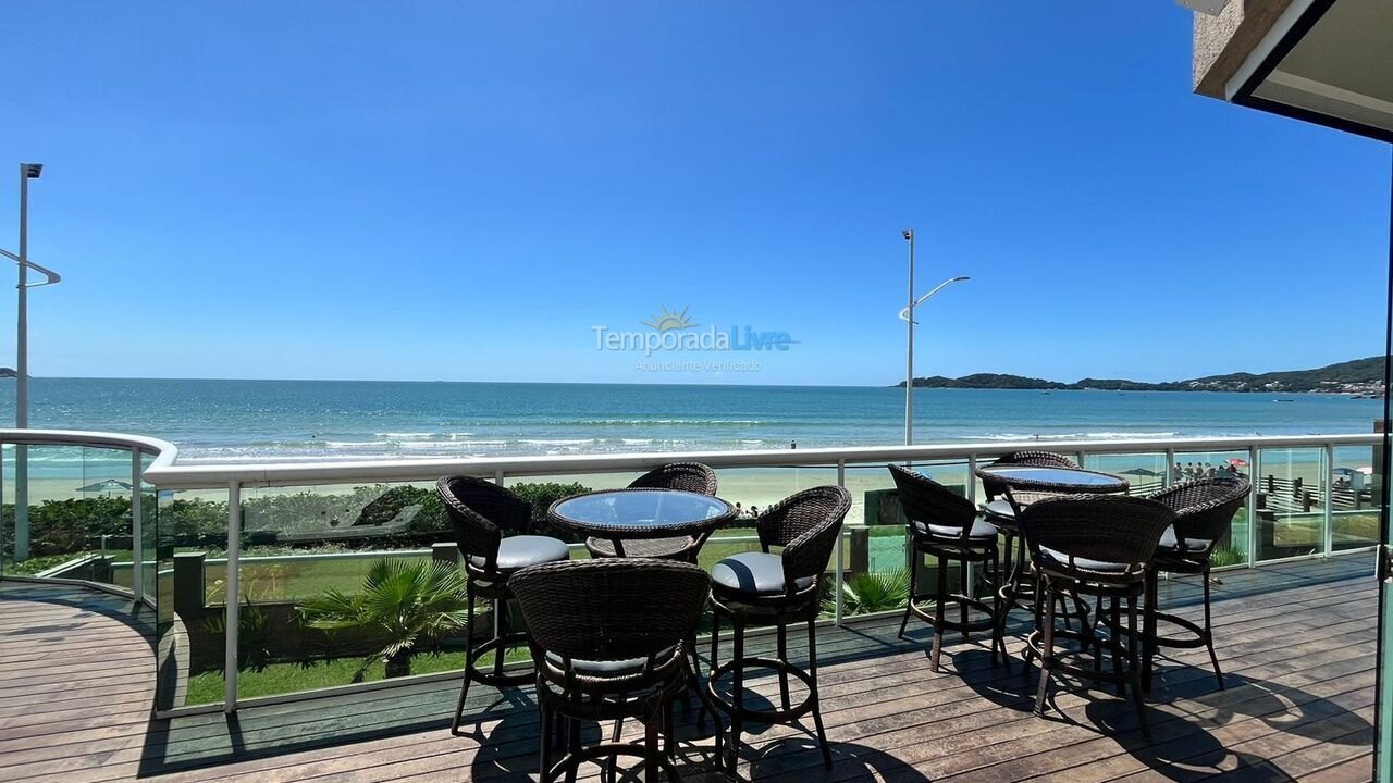 Apartamento para alquiler de vacaciones em Bombinhas (Praia de Bombas)