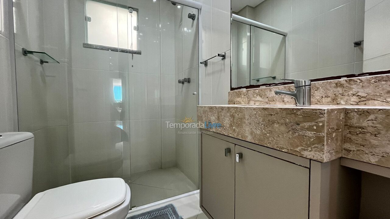 Apartamento para alquiler de vacaciones em Bombinhas (Praia de Bombas)