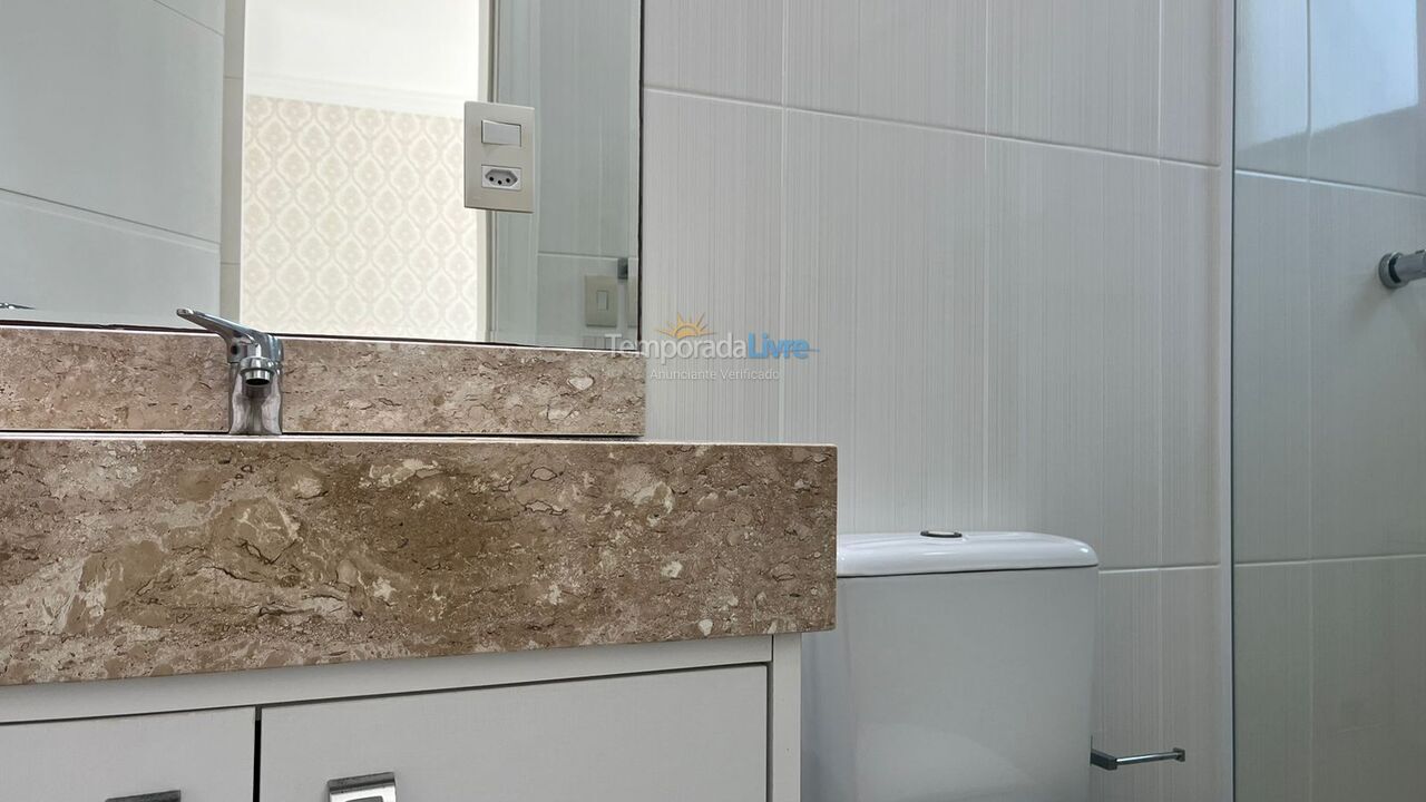 Apartamento para alquiler de vacaciones em Bombinhas (Praia de Bombas)