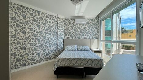 Apto en primera línea de mar en la playa de Bombas