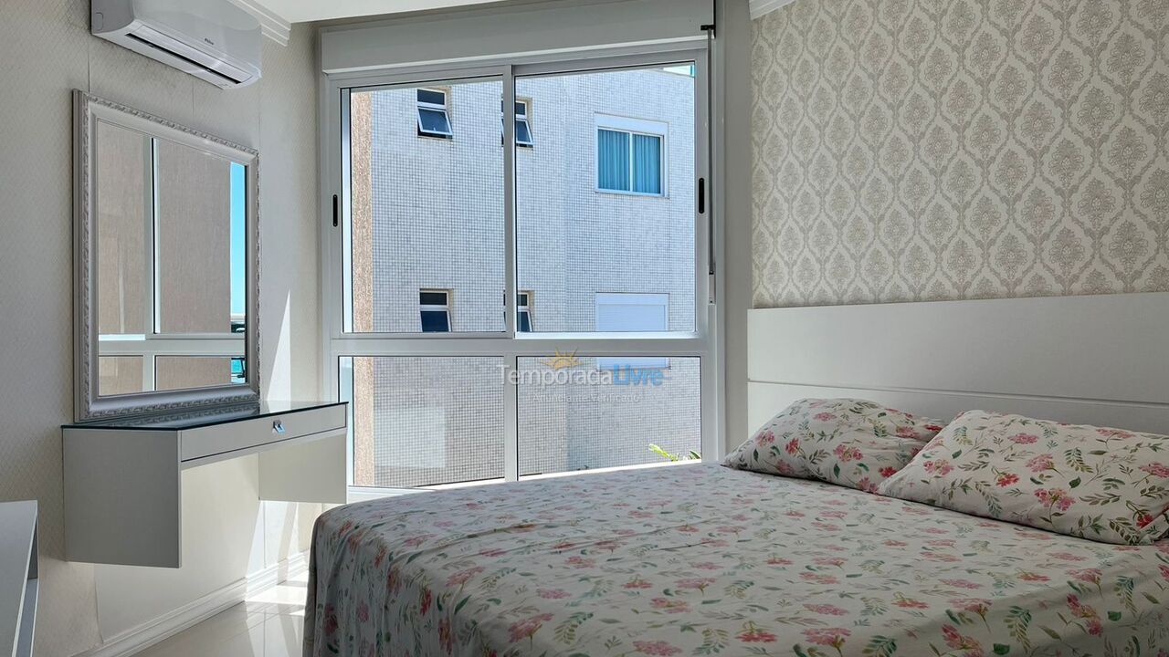 Apartamento para alquiler de vacaciones em Bombinhas (Praia de Bombas)