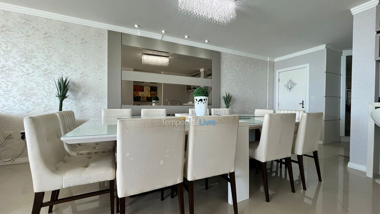 Apartamento para alquiler de vacaciones em Bombinhas (Praia de Bombas)