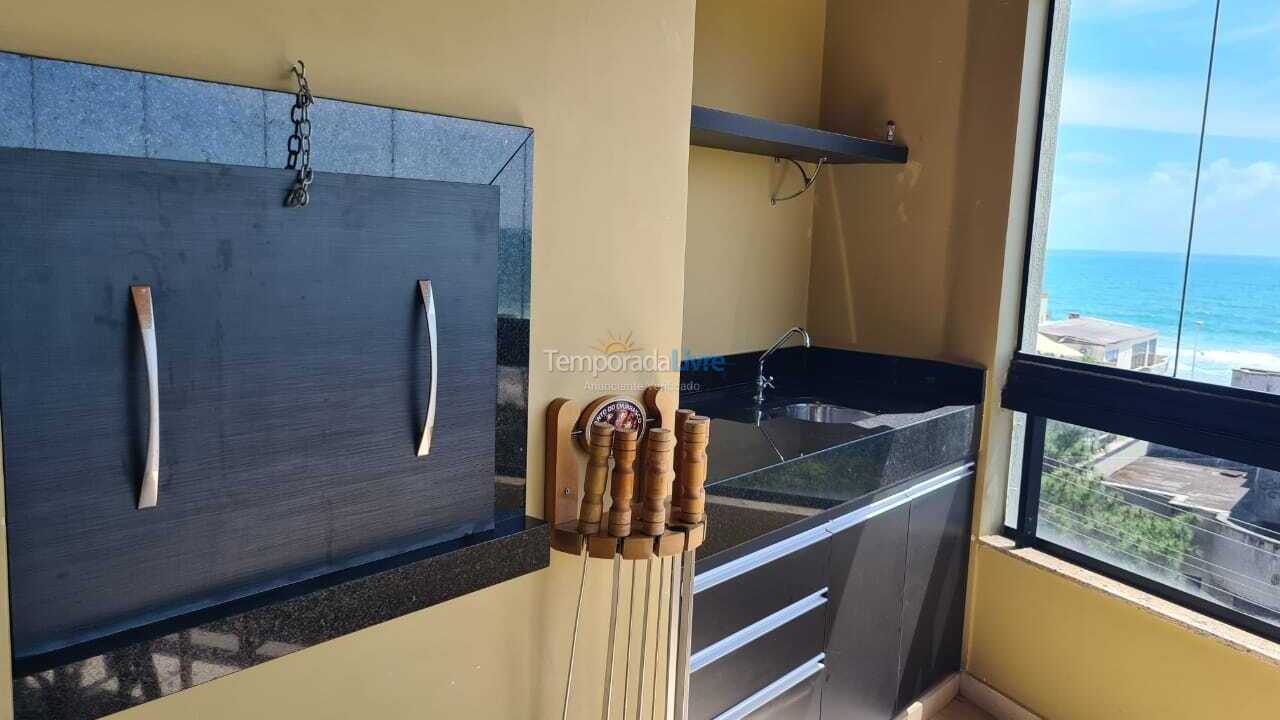 Apartamento para aluguel de temporada em Bombinhas (Praia de Bombas)