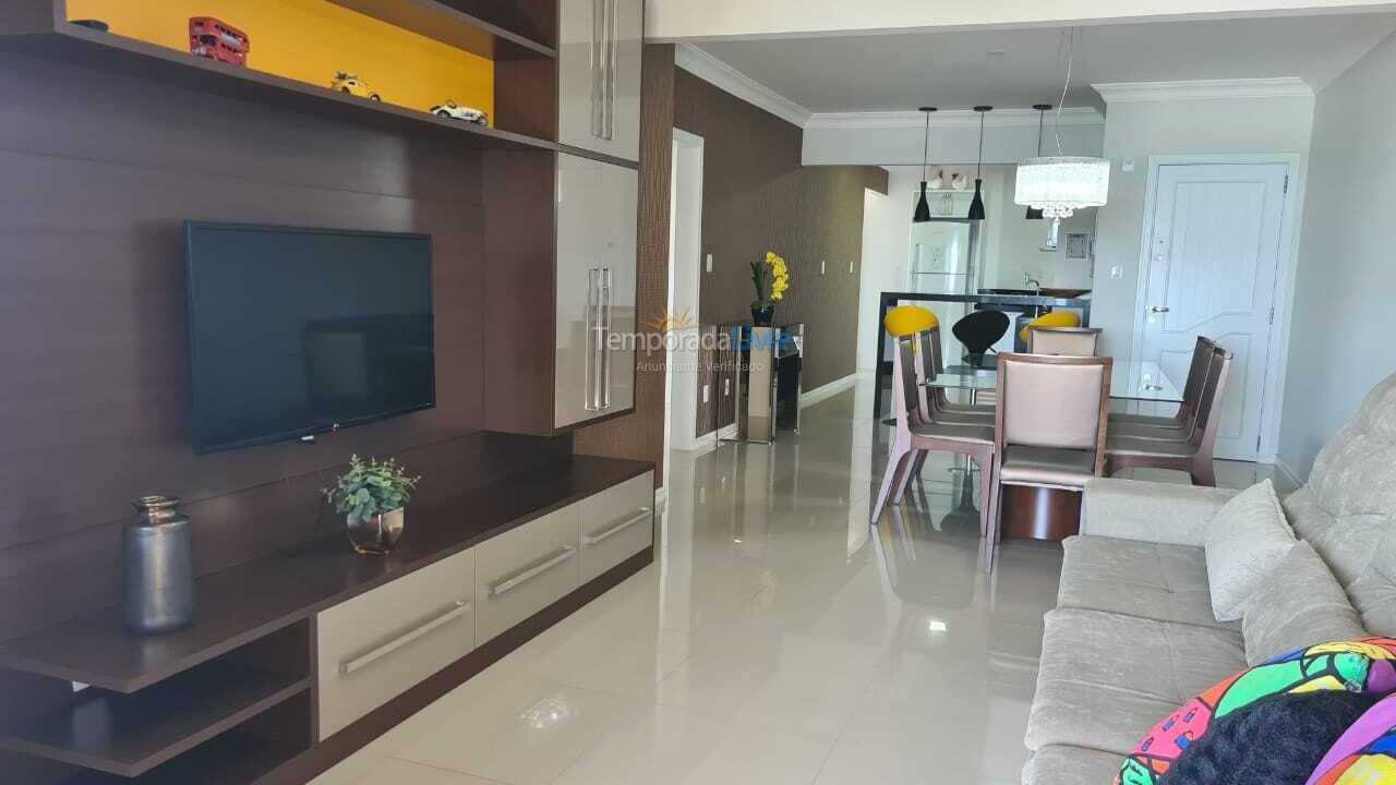 Apartamento para aluguel de temporada em Bombinhas (Praia de Bombas)