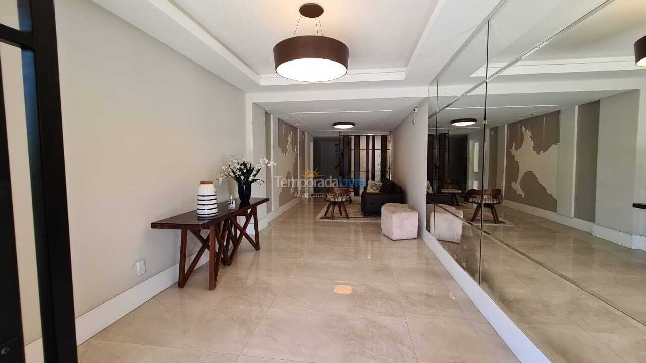 Apartamento para aluguel de temporada em Bombinhas (Praia de Bombas)