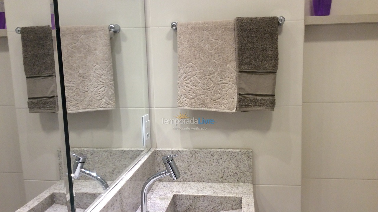 Apartment for vacation rental in Balneário Camboriú (Centro)