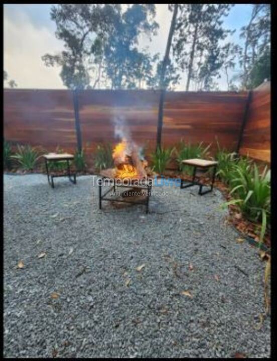 Casa para alquiler de vacaciones em Itapecerica da Serra (Potuverá)