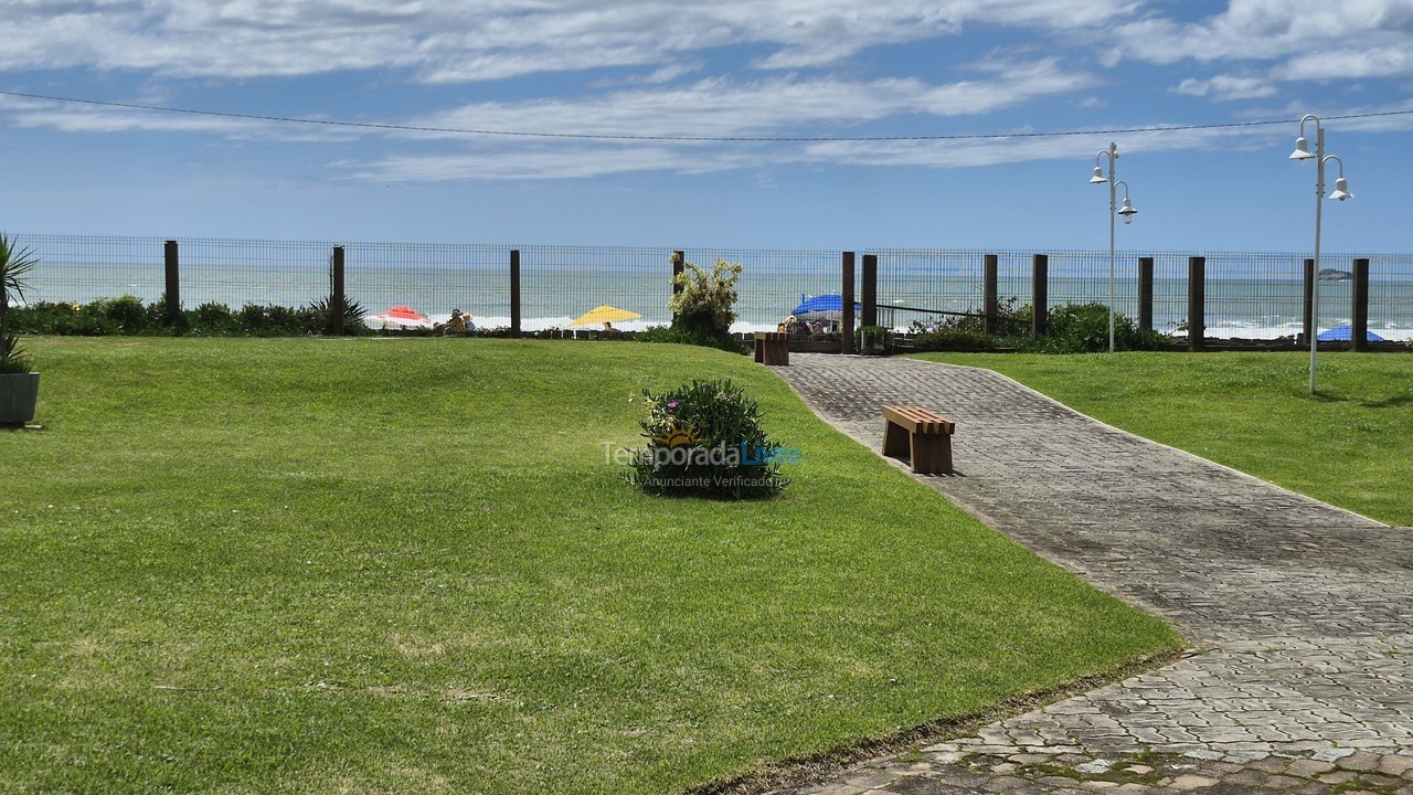 Apartamento para aluguel de temporada em Florianopolis (Praia dos Ingleses)