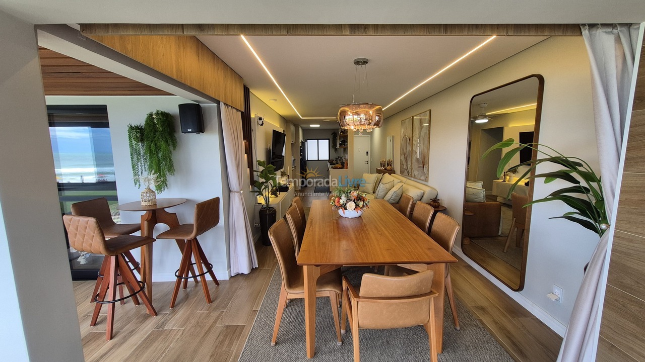 Apartamento para aluguel de temporada em Florianopolis (Praia dos Ingleses)