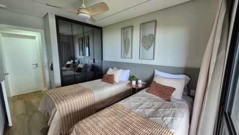 Apto luxuoso Beira da praia dos ingleses