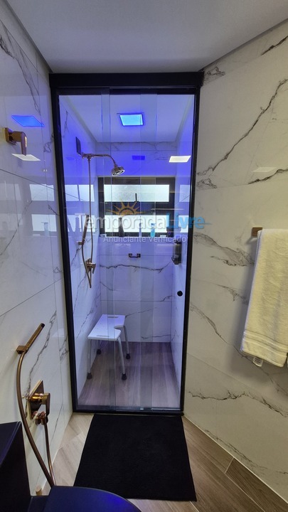 Apartamento para aluguel de temporada em Florianopolis (Praia dos Ingleses)