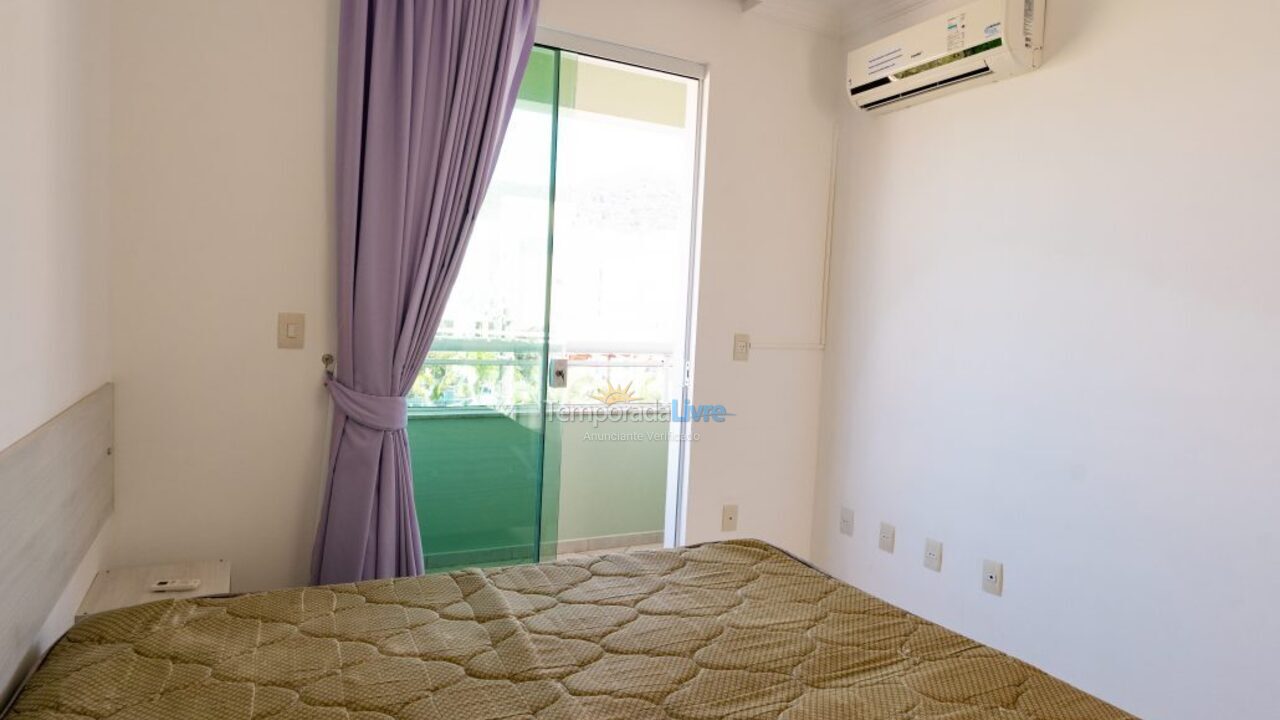 Casa para aluguel de temporada em Governador Celso Ramos (Praia de Palmas)