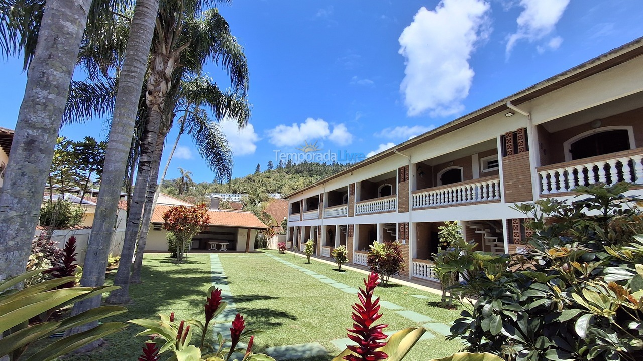 House for vacation rental in Ubatuba (Praia das Toninhas)