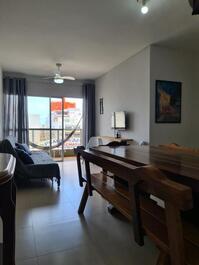 Ático de 4 dormitorios con piscina privada en Enseada