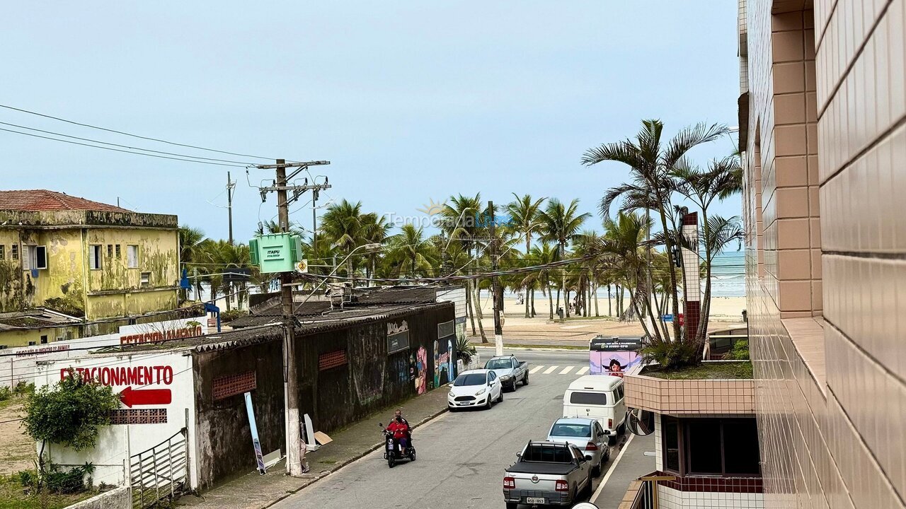 Apartment for vacation rental in Praia Grande (Vila Mirim)