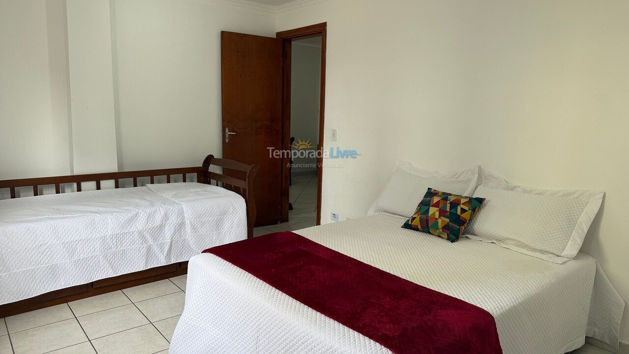 Apartment for vacation rental in Praia Grande (Vila Mirim)