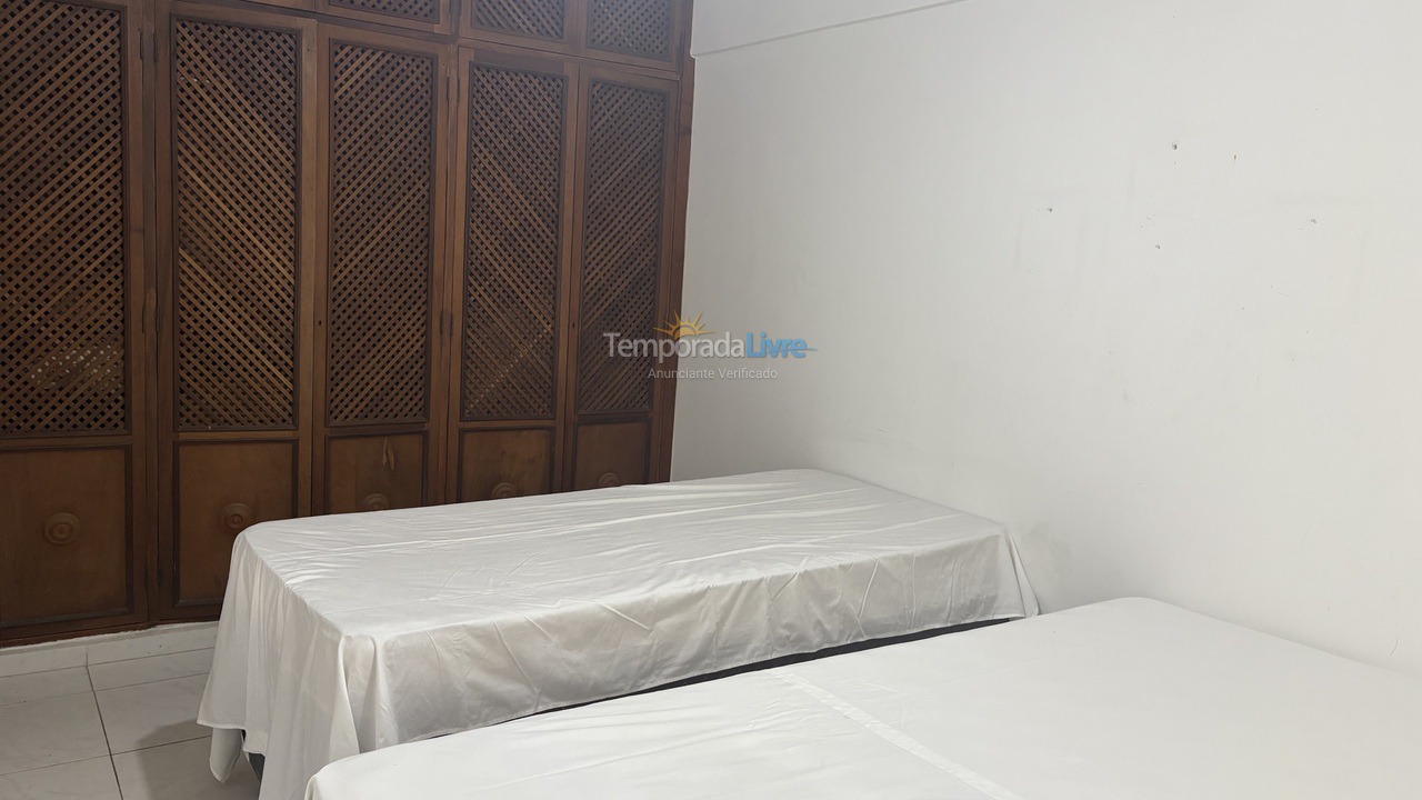 Apartamento para alquiler de vacaciones em Guarujá (Pitangueiras)