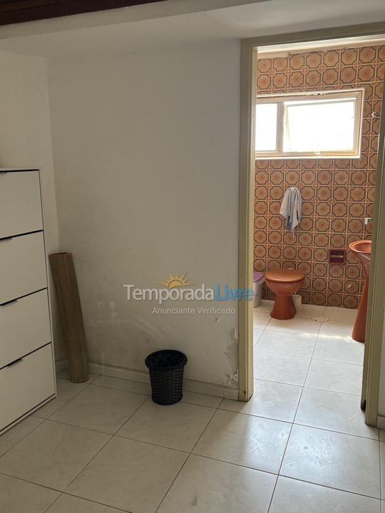 Apartamento para alquiler de vacaciones em Guarujá (Pitangueiras)