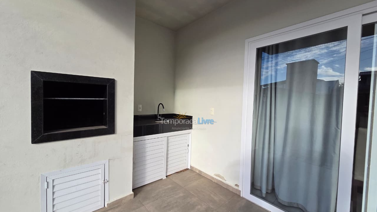 House for vacation rental in Bombinhas (Praia de Bombas)