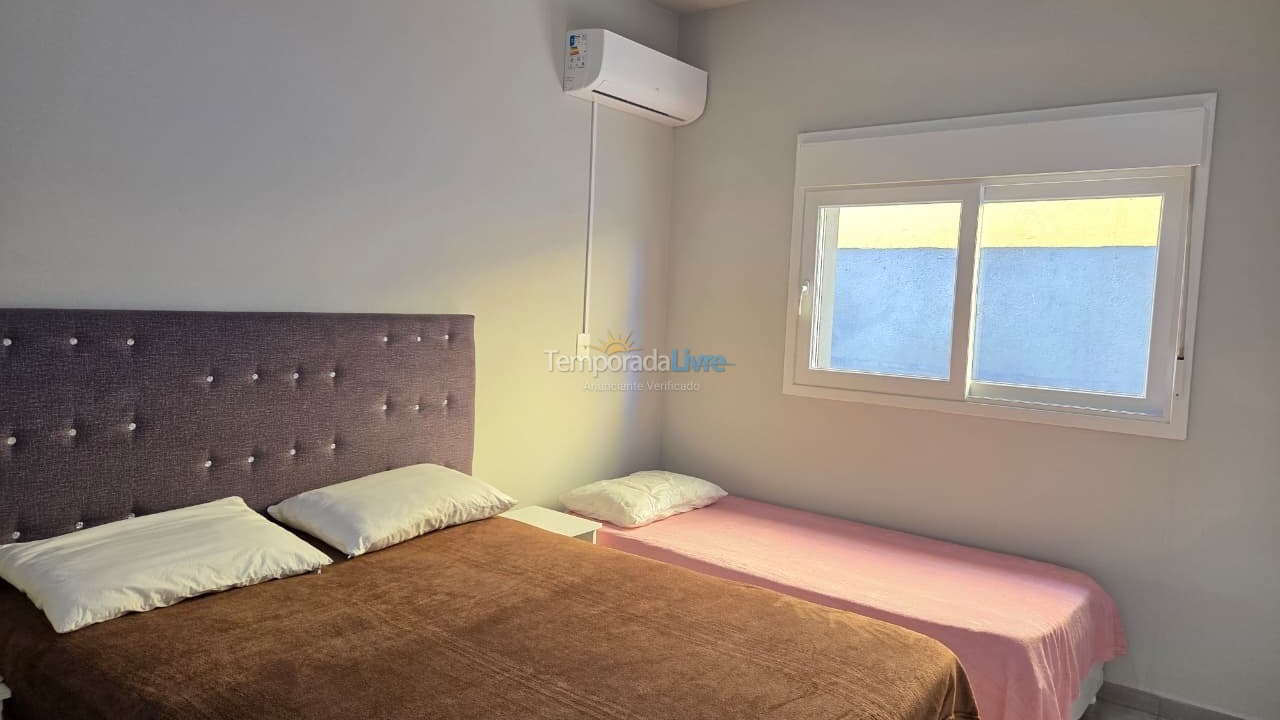 House for vacation rental in Bombinhas (Praia de Bombas)