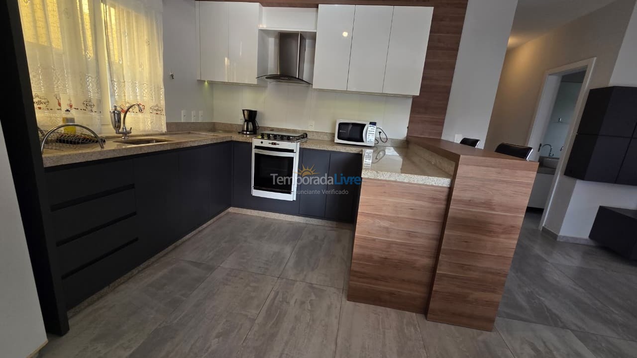 House for vacation rental in Bombinhas (Praia de Bombas)