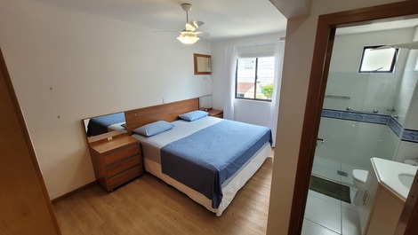 Apartamento de 4 habitaciones en la playa de Bombas Bombinhas, SC