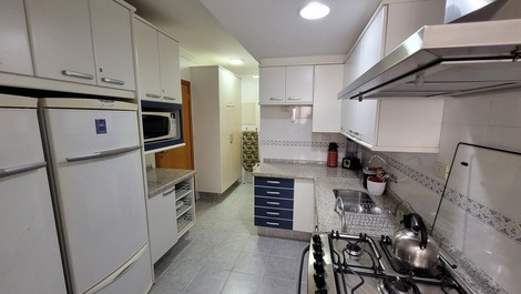 Apartamento de 4 habitaciones en la playa de Bombas Bombinhas, SC