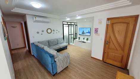 Apartamento de 4 habitaciones en la playa de Bombas Bombinhas, SC