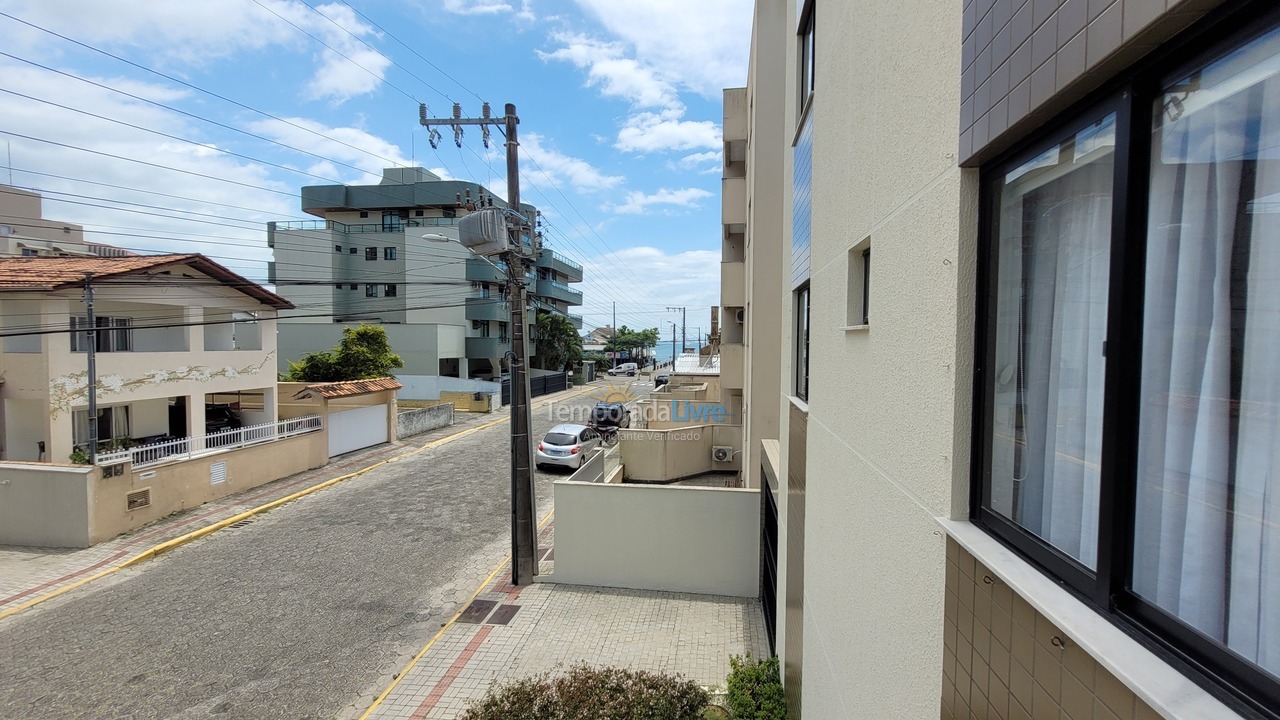 Apartamento para alquiler de vacaciones em Bombinhas (Praia de Bombas)