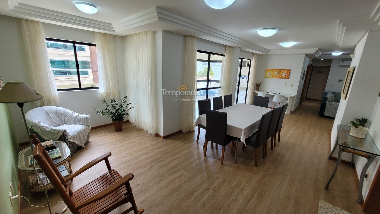 Apartamento para alquiler de vacaciones em Bombinhas (Praia de Bombas)