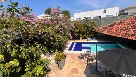 LB - RJ52 Casa 05 Suítes Interlagos de Itaúna Aluguel de Temporada