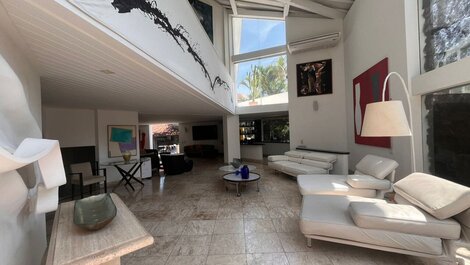 LB - RJ52 Casa 05 Suítes Interlagos de Itaúna Aluguel de Temporada