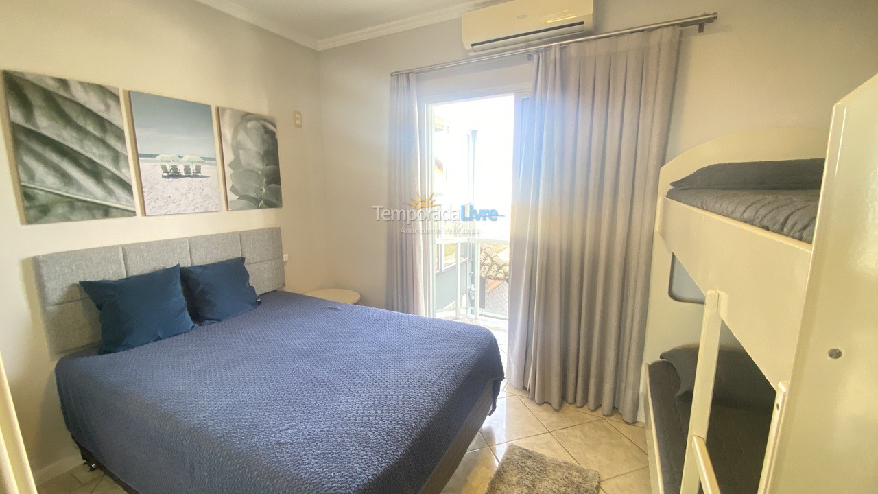 House for vacation rental in Bombinhas (Praia de Zimbros)