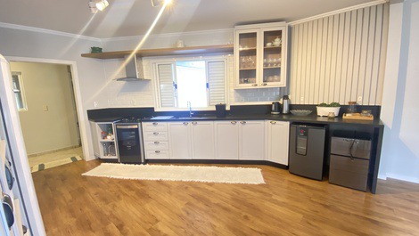 HOUSE 20 meters FROM THE SEA WITH 5 BEDROOMS