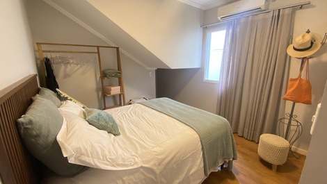 HOUSE 20 meters FROM THE SEA WITH 5 BEDROOMS