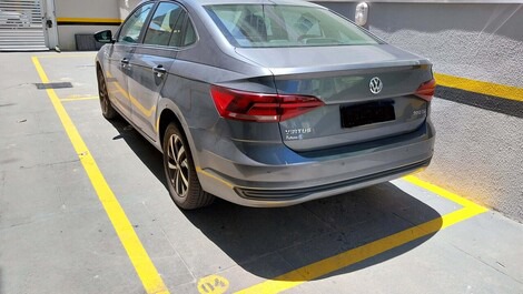 Aluga-se apto 2 dormitorios Centro Canasvieiras-2025 e 2026