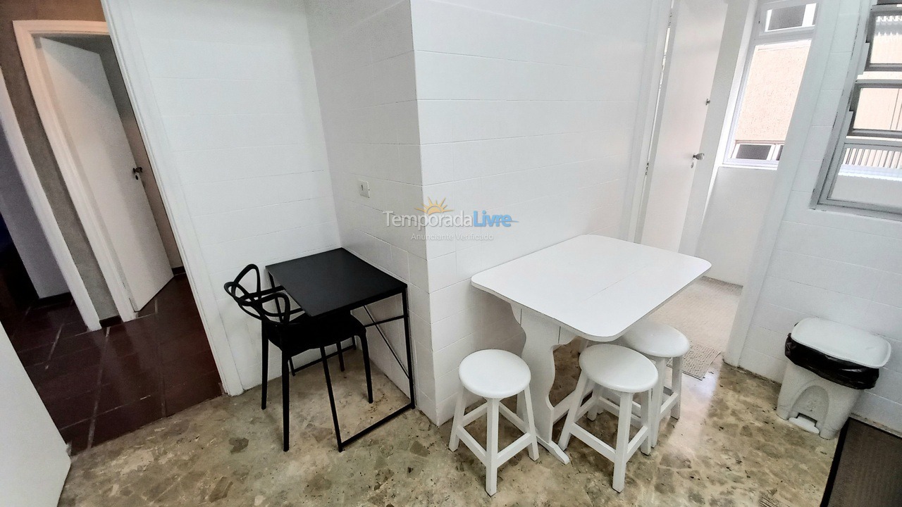 Apartment for vacation rental in Guarujá (Enseada)