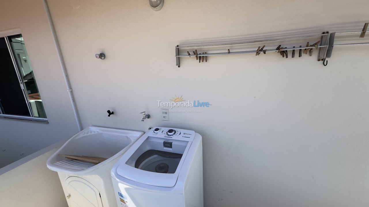 Apartamento para aluguel de temporada em Bombinhas (Centro de Bombinhas)