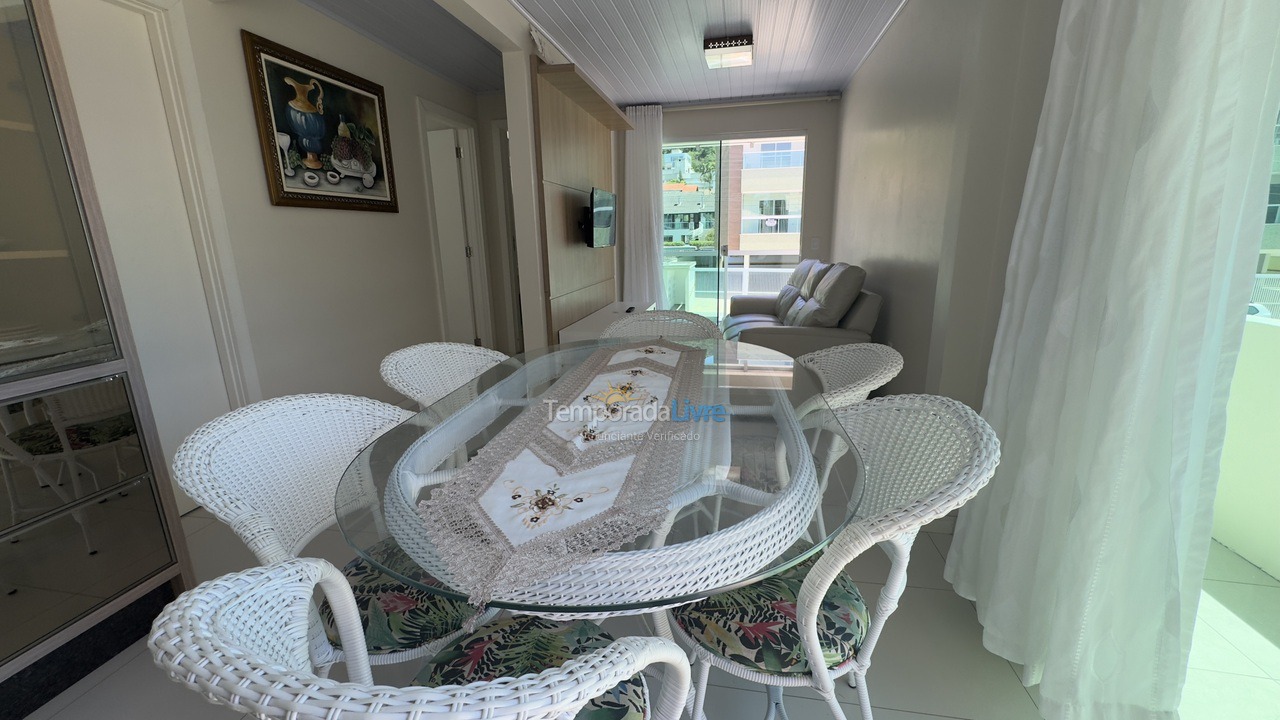 Apartamento para aluguel de temporada em Bombinhas (Centro de Bombinhas)