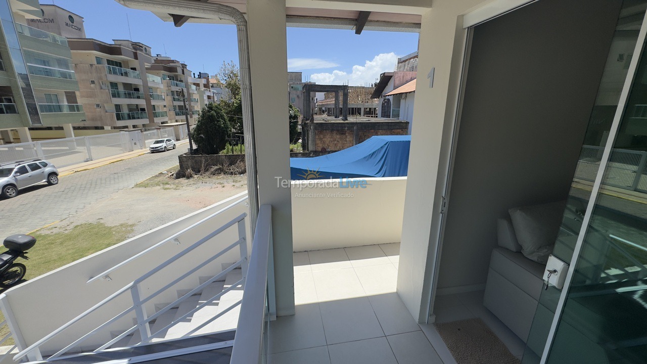 Apartamento para aluguel de temporada em Bombinhas (Centro de Bombinhas)